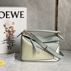 Loewe Puzzle Bags